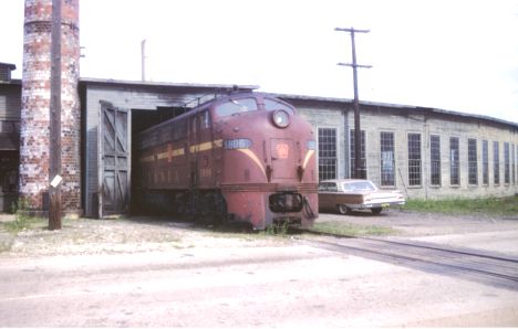 PRR Engine at Mackinawq City Rouhdhouse